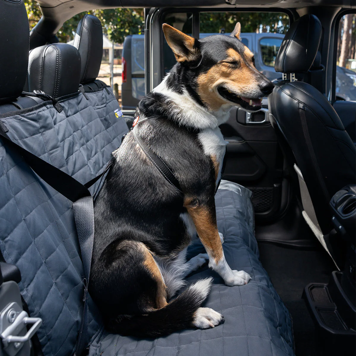 Drive - Car Seat Cover for Dogs - Image 6